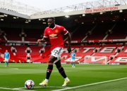 曼联主场负于尼斯，卢卡库独中一元无助球队逆转